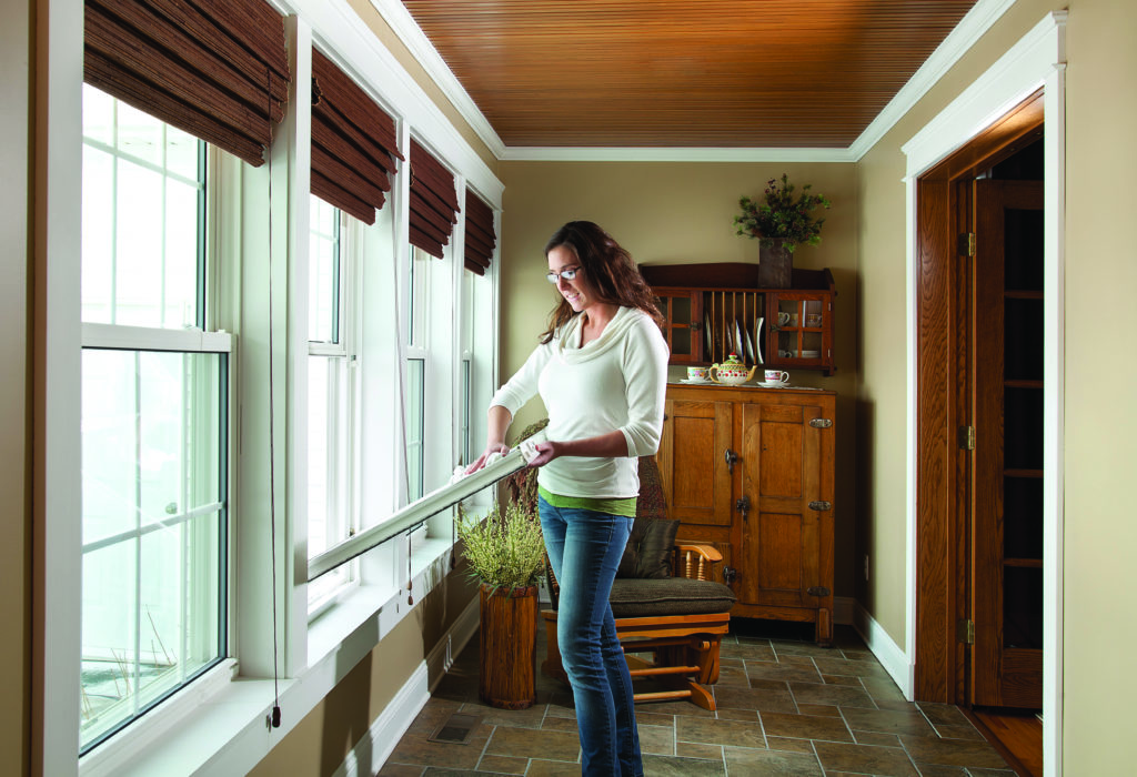 DiamondView Replacement Windows Lindsay Window & Door